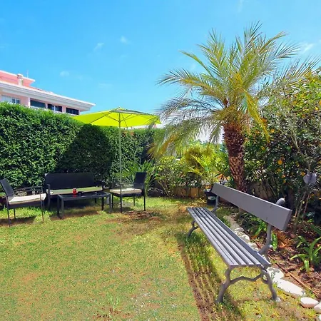 Апартаменты Casa Branca With Garden By Madeira Фуншал