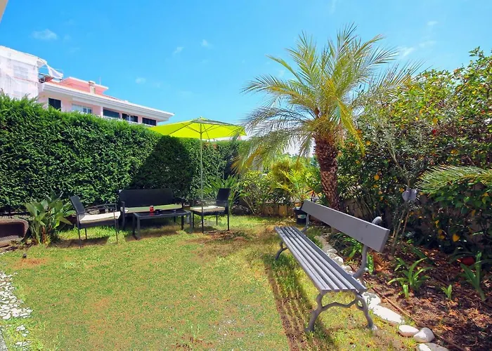 Apartament Casa Branca With Garden By Madeira Funchal (Madeira)